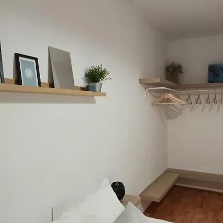 Apartment Gran Via 6 En El Centro De Premia